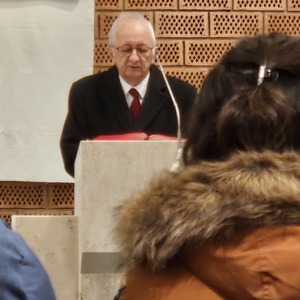 Lektor 2. Lesung: Helmut Erhart