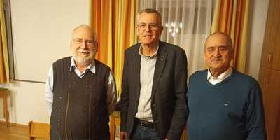 Pfarrer Josef Giefing, Referent Harald Mandl, KMB-Dekanatsobmann Karl Graf