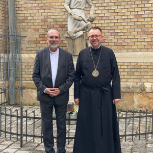 Propstpfarrer P. Lorenz Voith und Bischof Woloymyr bei einem Besuch in Wien