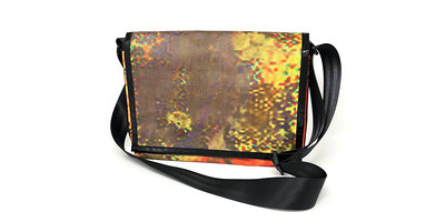 Messenger Bag 'Felsen und Kieselsteine' / © Diözese Eisenstadt