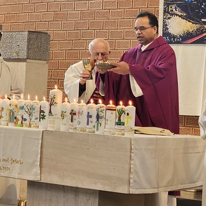 Diakon Dr. Peter Zotti und Pater Kuruvila